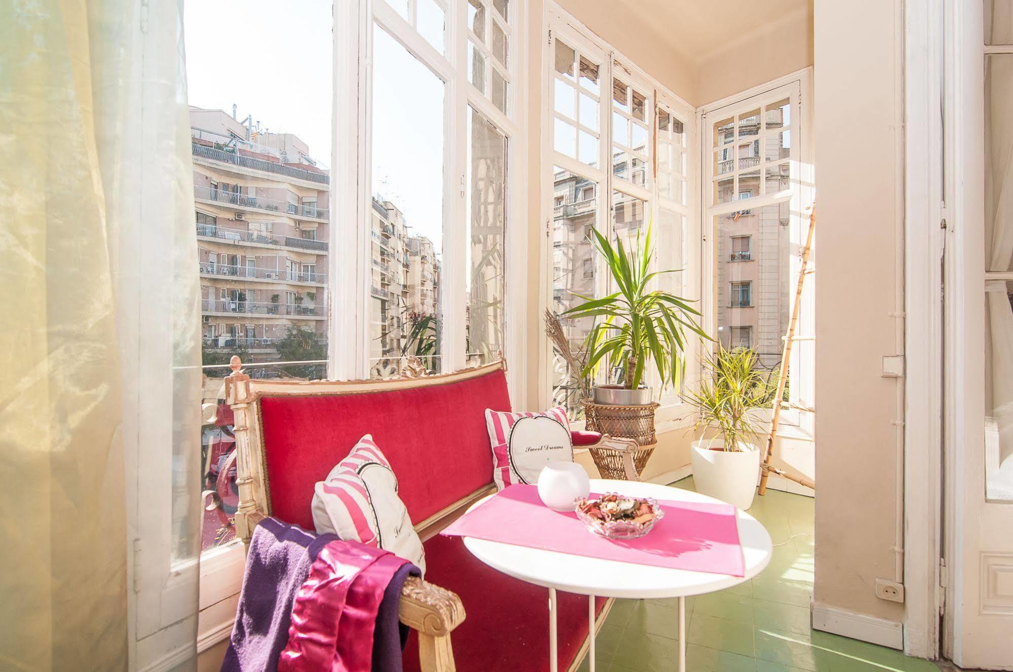 Casa Trianon Bed & Breakfast Barcelona Luaran gambar